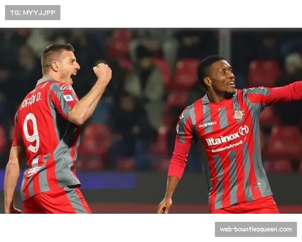 梅斯最后时刻遭点球绝杀 保级形势严峻 梅斯最后时刻遭点球绝杀 保级形势严峻