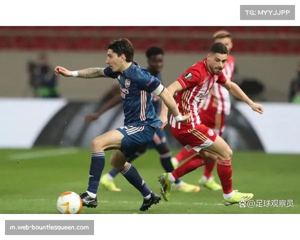 奥林匹亚科斯客场二比一逆转阿贾克斯 锁定附加赛席位